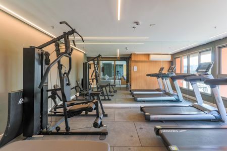 Studio para alugar com 31m², 1 quarto e sem vaga Studio para alugar com 31m², 1 quarto e sem vagaÁrea comum - Academia