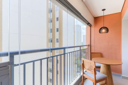 Varanda  de kitnet/studio para alugar com 1 quarto, 31m² em Santo Amaro, São Paulo