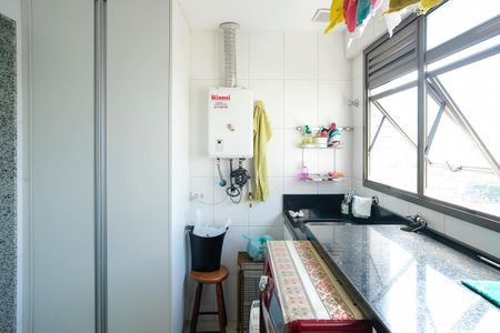 Apartamento à venda com 118m², 3 quartos e 2 vagasÁrea de serviço