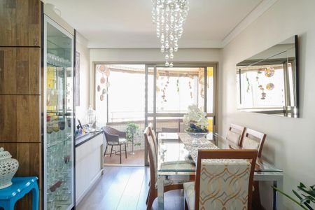 Apartamento à venda com 118m², 3 quartos e 2 vagasSala