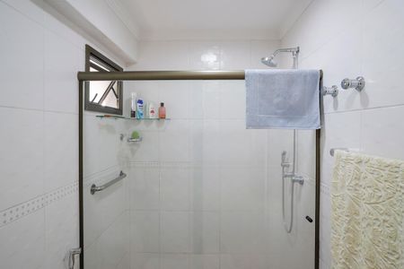 Apartamento à venda com 118m², 3 quartos e 2 vagasBanheiro da suíte 1