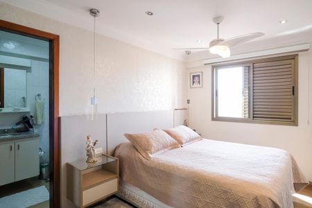 Apartamento à venda com 118m², 3 quartos e 2 vagasSuíte 1