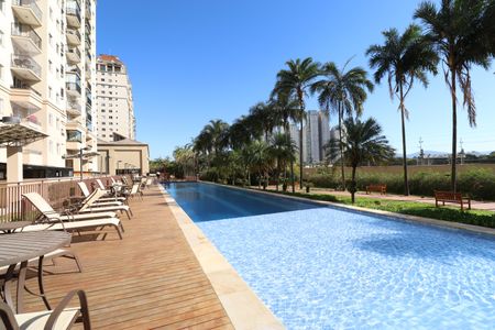 Apartamento à venda com 41m², 1 quarto e 1 vagaÁrea comum - Piscina