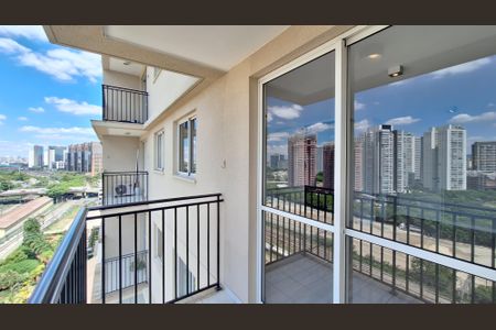 Apartamento à venda com 41m², 1 quarto e 1 vaga Apartamento à venda com 41m², 1 quarto e 1 vagaVaranda