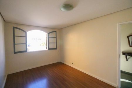 Casa à venda com 187m², 2 quartos e 2 vagas Casa à venda com 187m², 2 quartos e 2 vagasQuarto 1