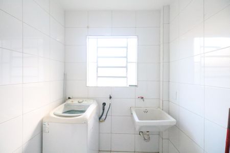 Casa à venda com 187m², 2 quartos e 2 vagas Casa à venda com 187m², 2 quartos e 2 vagasÁrea de Serviço