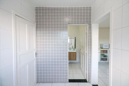 Casa à venda com 187m², 2 quartos e 2 vagas Casa à venda com 187m², 2 quartos e 2 vagasÁrea de Serviço