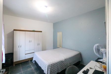 Casa à venda com 187m², 2 quartos e 2 vagas Casa à venda com 187m², 2 quartos e 2 vagasQuarto 2