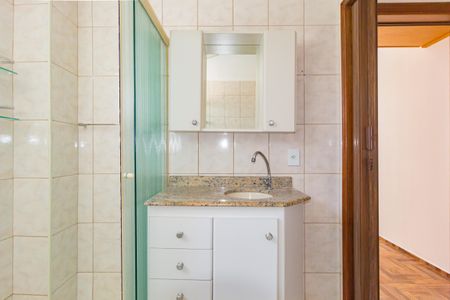 Apartamento para alugar com 58m², 2 quartos e 1 vaga Apartamento para alugar com 58m², 2 quartos e 1 vagaBanheiro