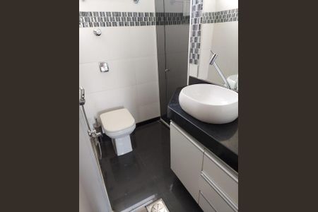 Apartamento à venda com 72m², 2 quartos e 1 vaga
