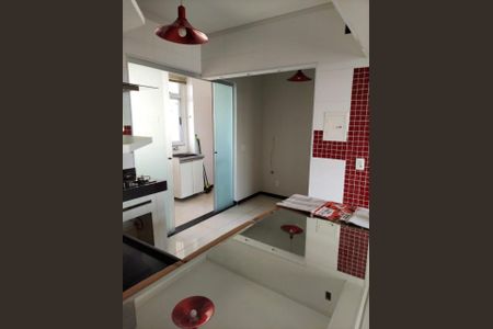 Apartamento à venda com 72m², 2 quartos e 1 vaga
