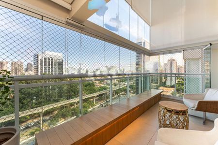 Apartamento à venda com 185m², 3 quartos e 3 vagas