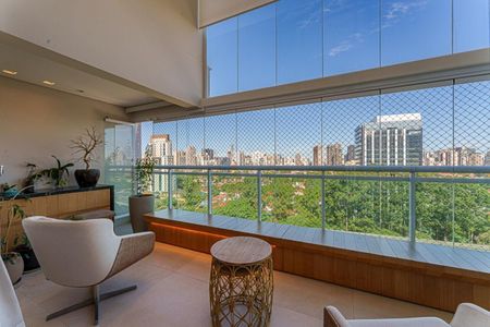 Apartamento à venda com 185m², 3 quartos e 3 vagas