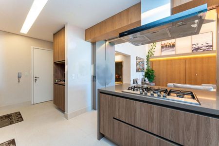 Apartamento à venda com 185m², 3 quartos e 3 vagas