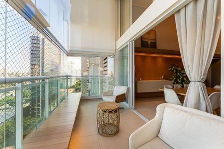 Apartamento à venda com 185m², 3 quartos e 3 vagas