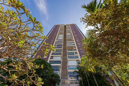 Apartamento à venda com 185m², 3 quartos e 3 vagas