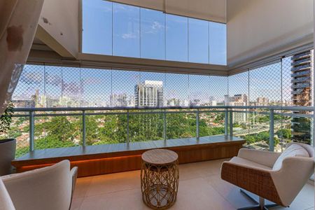 Apartamento à venda com 185m², 3 quartos e 3 vagas