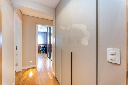 Apartamento à venda com 185m², 3 quartos e 3 vagas