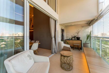 Apartamento à venda com 185m², 3 quartos e 3 vagas