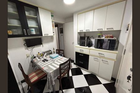 Apartamento à venda com 140m², 4 quartos e 2 vagas