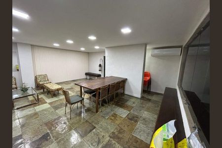 Apartamento à venda com 140m², 4 quartos e 2 vagas