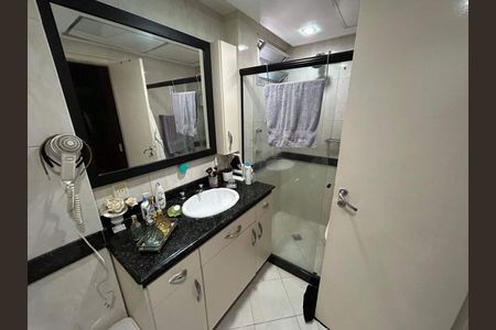 Apartamento à venda com 140m², 4 quartos e 2 vagas