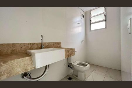 Apartamento à venda com 64m², 2 quartos e sem vaga