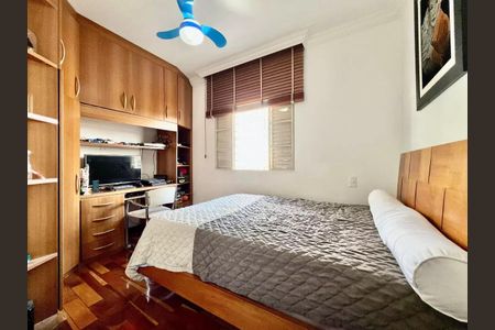 Casa à venda com 6 quartos, 412m² em Jardim Atlântico, Belo Horizonte