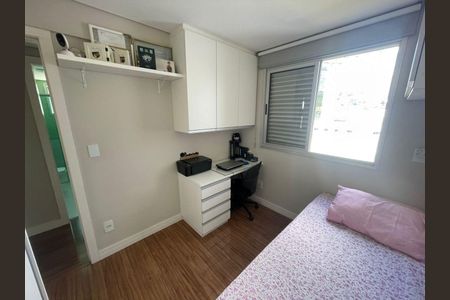 Apartamento à venda com 3 quartos, 136m² em Estoril, Belo Horizonte