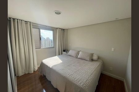 Apartamento à venda com 3 quartos, 136m² em Estoril, Belo Horizonte