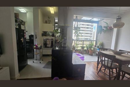 Apartamento à venda com 2 quartos, 73m² em Moema, São Paulo