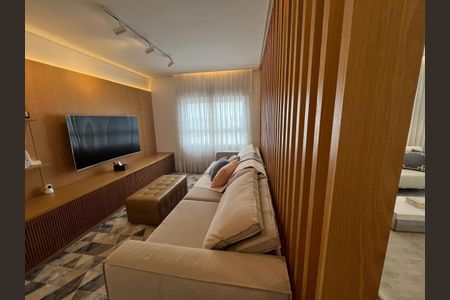 Apartamento à venda com 3 quartos, 213m² em Cambuí, Campinas