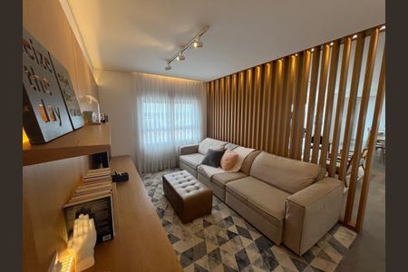 Apartamento à venda com 3 quartos, 213m² em Cambuí, Campinas