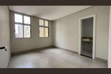 Apartamento à venda com 2 quartos, 64m² em Centro, Belo Horizonte