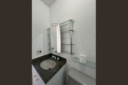 Apartamento à venda com 76m², 3 quartos e 2 vagasBanheiro Social