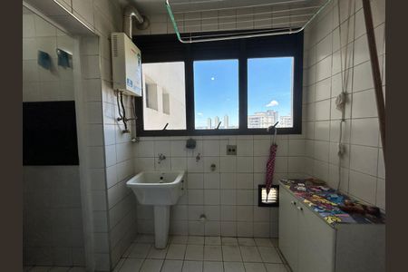 Apartamento à venda com 76m², 3 quartos e 2 vagasÁrea de Serviço