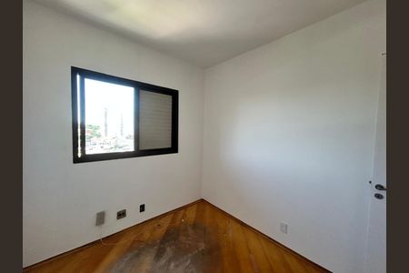 Apartamento à venda com 76m², 3 quartos e 2 vagasQuarto 3