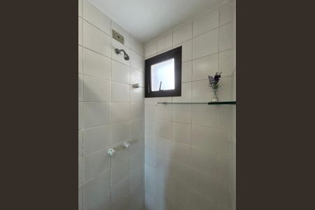 Apartamento à venda com 76m², 3 quartos e 2 vagasBanheiro Social