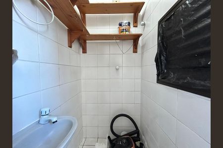 Apartamento à venda com 76m², 3 quartos e 2 vagasBanheiro de serviço