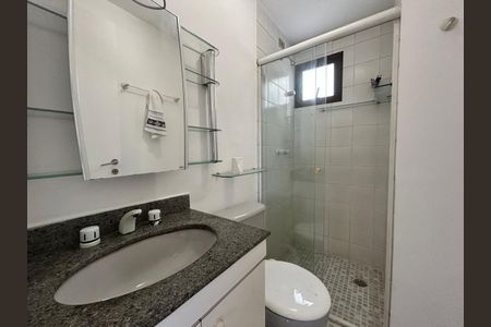 Apartamento à venda com 76m², 3 quartos e 2 vagasBanheiro Social