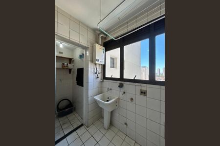 Apartamento à venda com 76m², 3 quartos e 2 vagasÁrea de Serviço