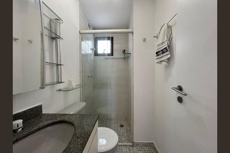 Apartamento à venda com 76m², 3 quartos e 2 vagasBanheiro Social