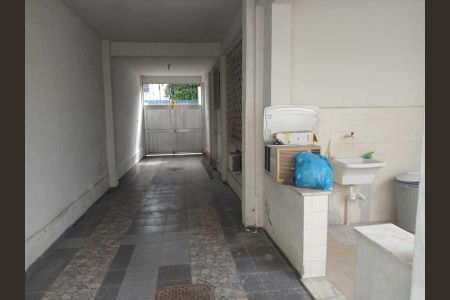 Casa de Condomínio à venda com 2 quartos, 61m² em Inhaúma, Rio de Janeiro