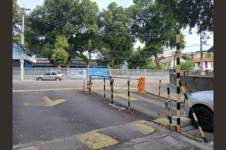 Casa de condomínio à venda com 61m², 2 quartos e 5 vagas