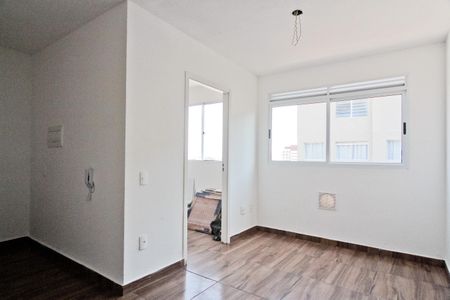 Apartamento para alugar com 35m², 2 quartos e sem vaga Apartamento para alugar com 35m², 2 quartos e sem vagaSala