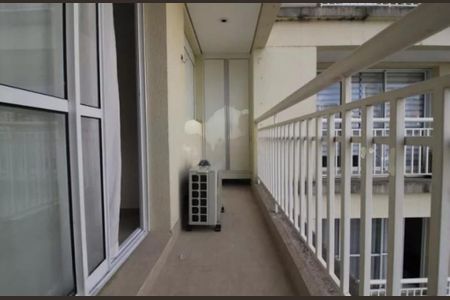 Apartamento à venda com 34m², 1 quarto e 1 vaga