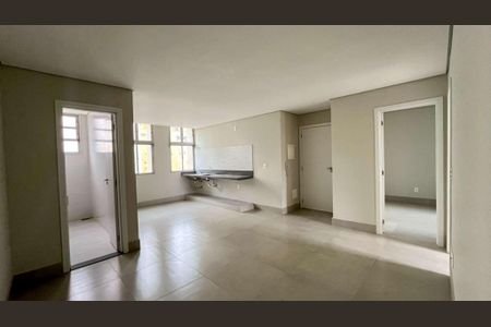 Apartamento à venda com 2 quartos, 57m² em Centro, Belo Horizonte