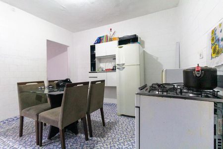 Casa à venda com 240m², 5 quartos e 4 vagasCasa 1: Cozinha
