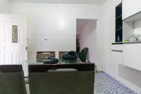 Casa à venda com 240m², 5 quartos e 4 vagasCasa 1: Cozinha