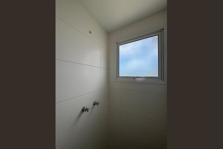 Apartamento à venda com 80m², 2 quartos e 1 vagaBanheiro Suíte 2